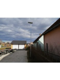Napelemes kandeláber 2000lm 4,5M